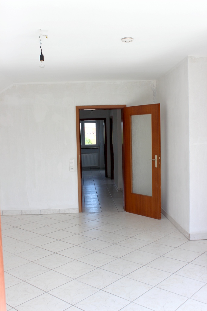Wohn- / Esszimmer Ansicht 3 Wohnung Bad Vilbel
