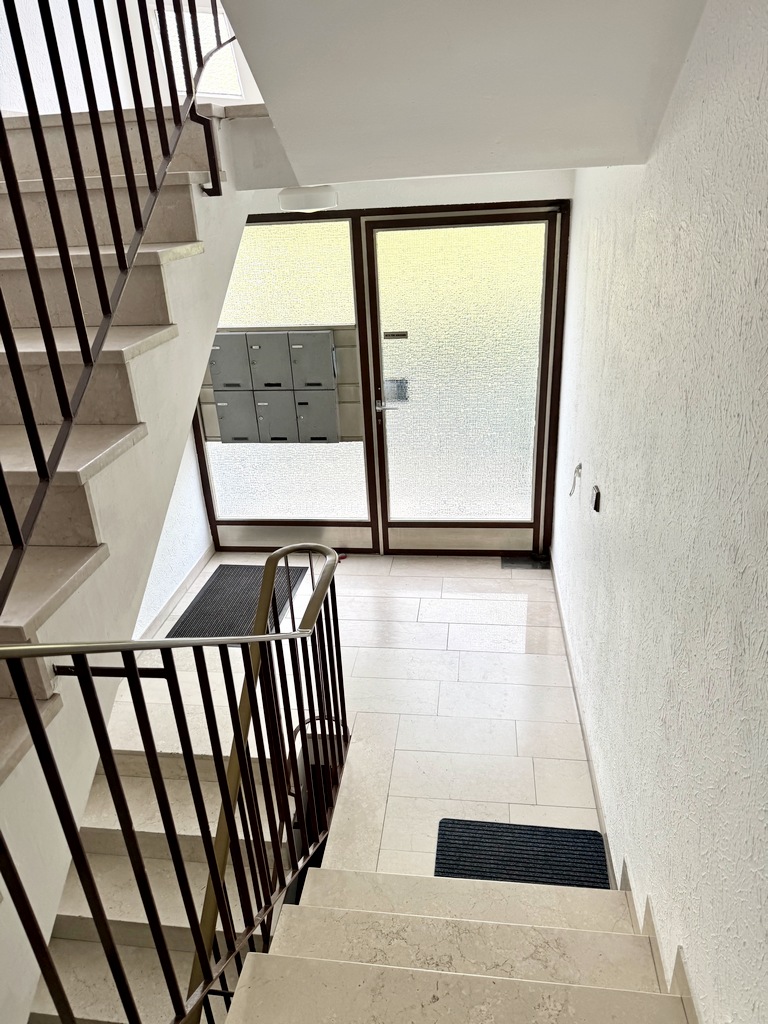 Treppenhaus Dachgeschosswohnung Bad Villbel