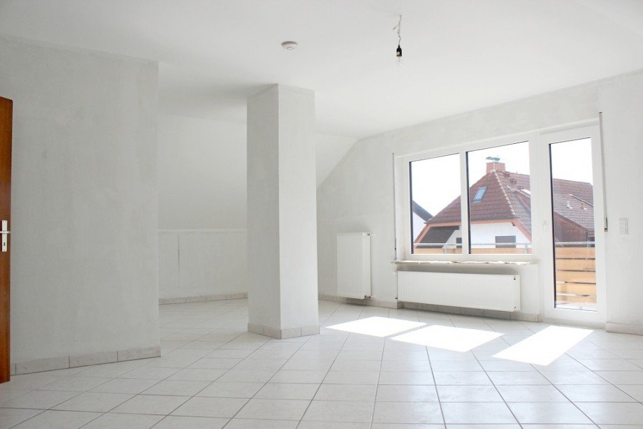 Wohn- / Esszimmer Ansicht 1 Wohnung Bad Vilbel