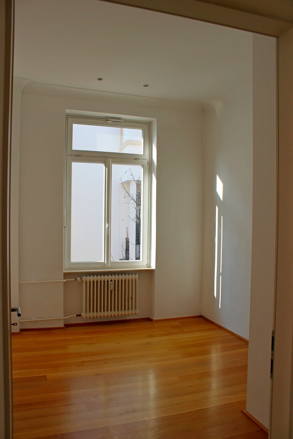 halbe Zimmer 1 Etagenwohnung Frankfurt/Main