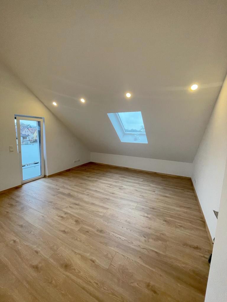 ce6ba97a 9c6b 4225 a663 23da38c97105 Dachgeschosswohnung Sch�neck
