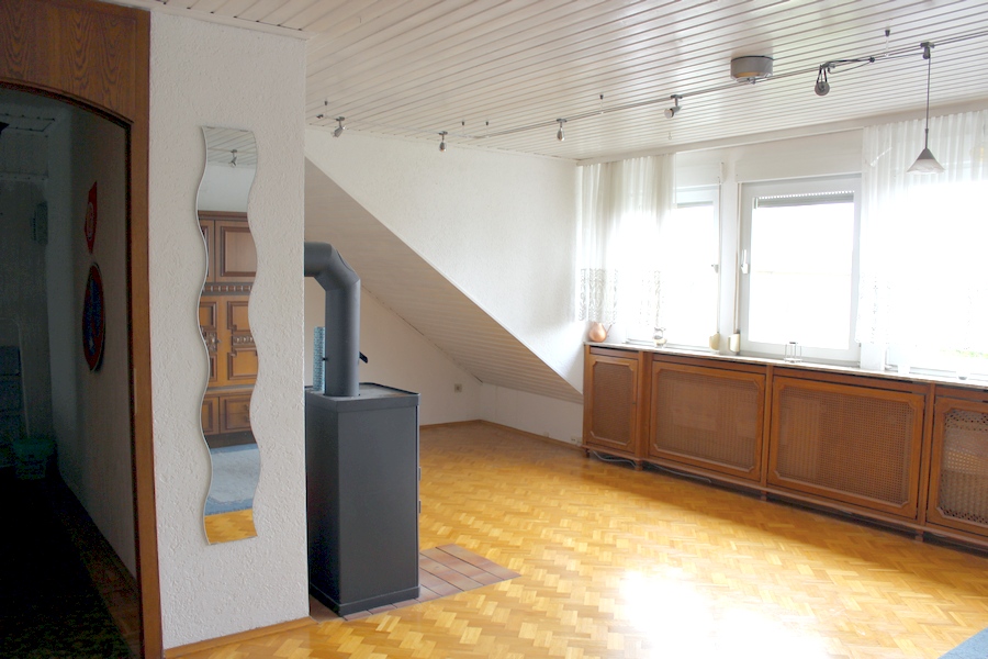 Zimmer DG Mehrfamilienhaus Bad Vilbel