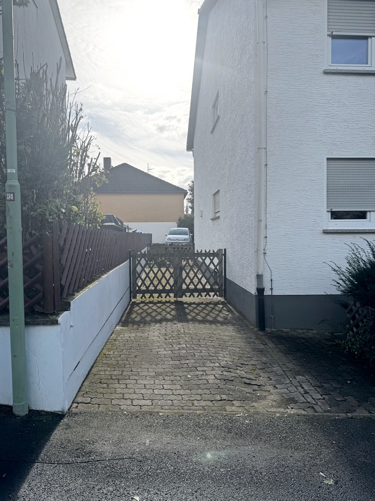 Aupenstellplatz Dachgeschosswohnung Bad Villbel